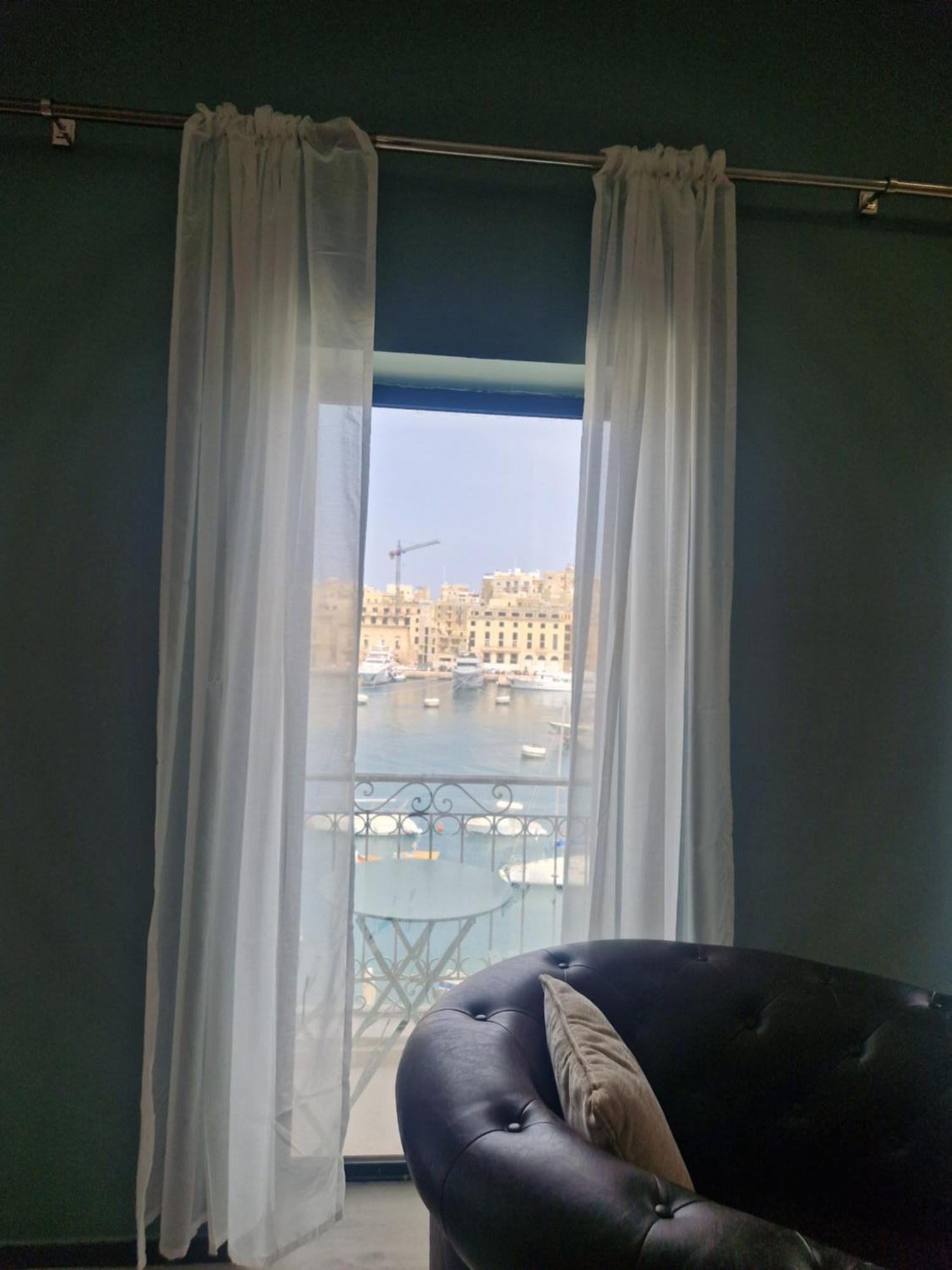Korzo Suites Senglea Waterfront Exterior photo
